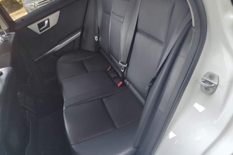 Used Mercedes-Benz GLK-Class 2013 GLK 300 4MATIC Fashion Model Left Rear Seat