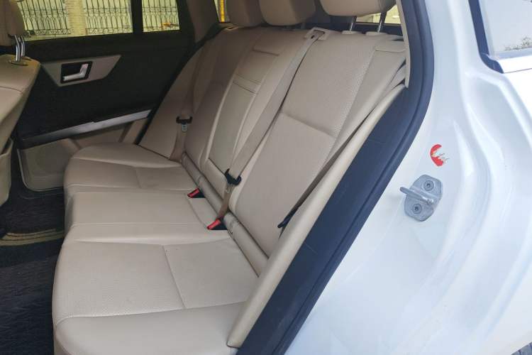 Used Mercedes-Benz GLK-Class 2013 GLK 300 4MATIC Dynamic Sunroof Model Left Rear Seat