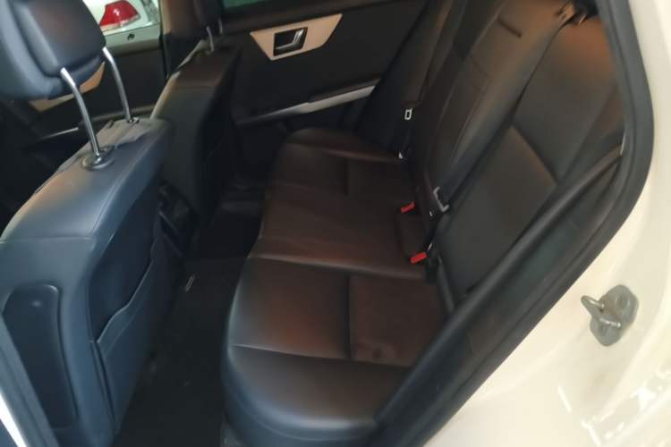 Used Mercedes-Benz GLK-Class 2013 Facelift GLK 300 4MATIC Fashion Edition Left Rear Seat