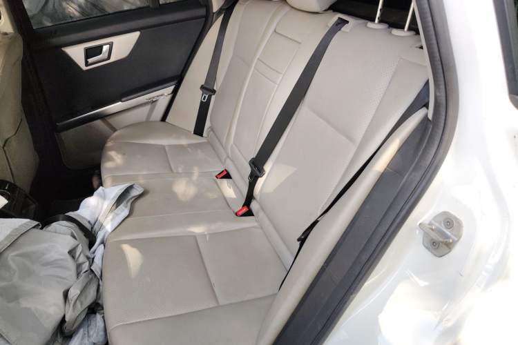 Used Mercedes-Benz GLK-Class 2013 GLK 300 4MATIC Dynamic Sunroof Model Left Rear Seat