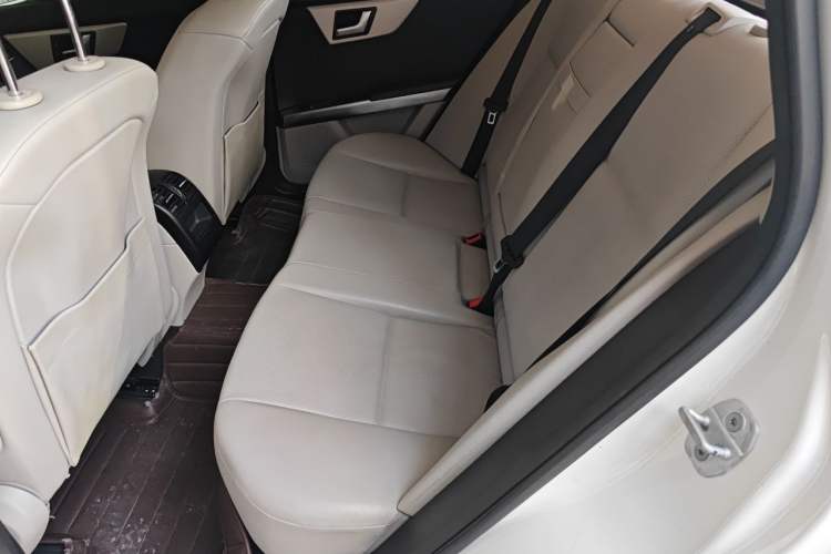 Used Mercedes-Benz GLK-Class 2013 GLK 300 4MATIC Dynamic Edition Left Rear Seat