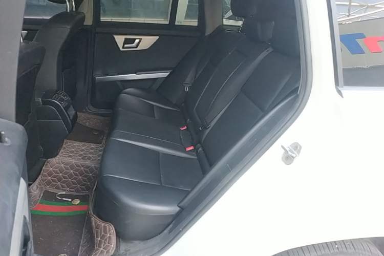 Used Mercedes-Benz GLK-Class 2013 GLK 300 4MATIC Dynamic Sunroof Model Left Rear Seat