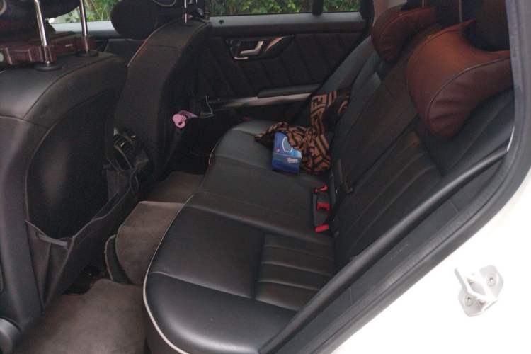 Used Mercedes-Benz GLK-Class 2013 GLK 300 4MATIC Luxury Model Left Rear Seat
