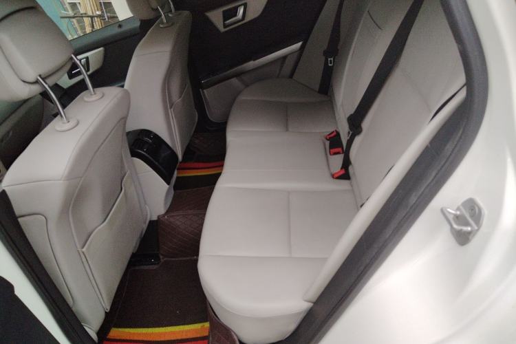 Used Mercedes-Benz GLK-Class 2013 GLK 300 4MATIC Dynamic Sunroof Model Left Rear Seat