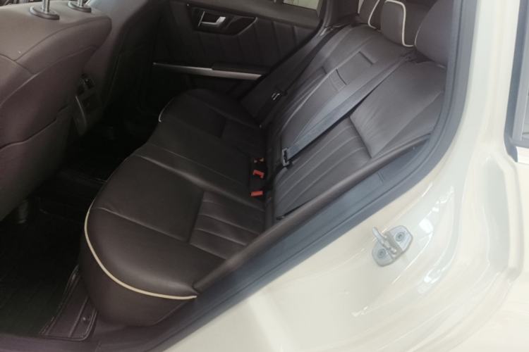 Used Mercedes-Benz GLK-Class 2013 Facelift GLK 300 4MATIC Luxury Edition Left Rear Seat