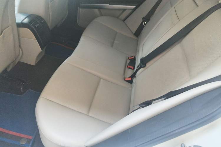 Used Mercedes-Benz GLK-Class 2013 GLK 300 4MATIC Dynamic Sunroof Model Left Rear Seat
