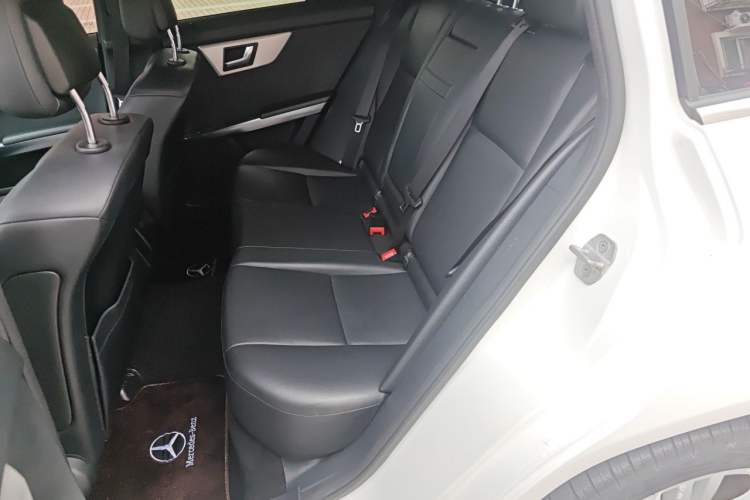 Used Mercedes-Benz GLK-Class 2013 GLK 300 4MATIC Fashion Model Left Rear Seat