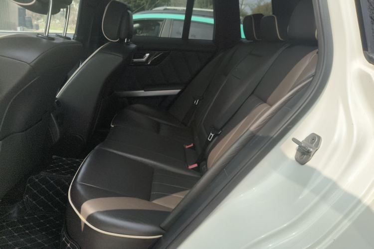 Used Mercedes-Benz GLK-Class 2013 Facelift GLK 300 4MATIC Luxury Edition Left Rear Seat