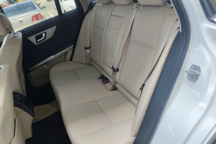 Used Mercedes-Benz GLK-Class 2013 GLK 300 4MATIC Dynamic Sunroof Model Left Rear Seat