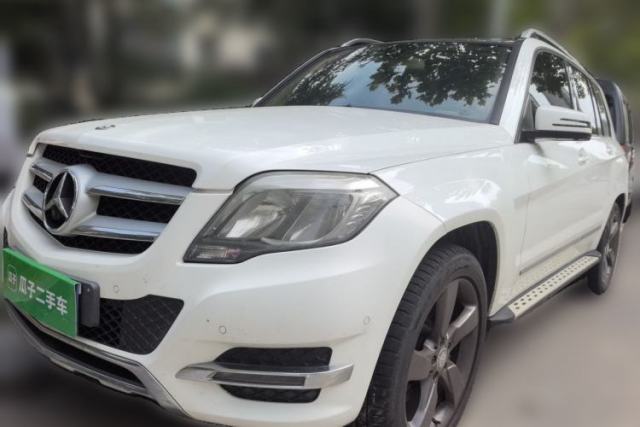 Used Mercedes-Benz GLK-Class 2013 GLK 300 4MATIC Dynamic Sunroof Model