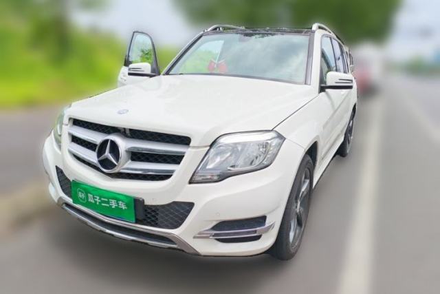 Used Mercedes-Benz GLK-Class 2013 GLK 300 4MATIC Dynamic Sunroof Model
