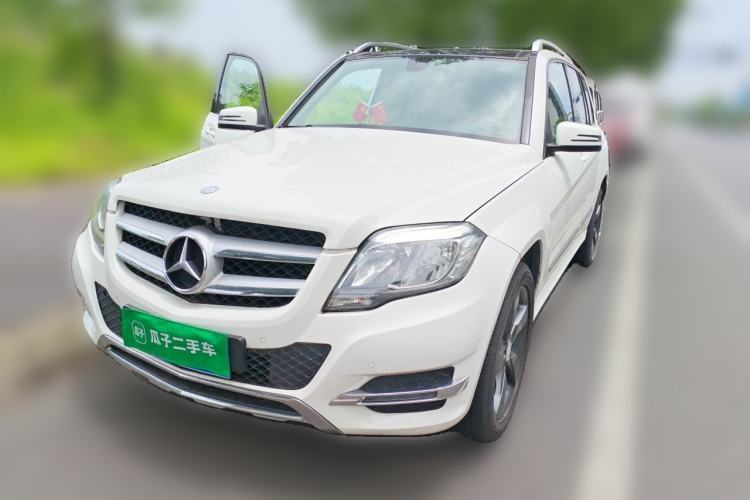Ojetý Mercedes-Benz GLK-Class 2013 GLK 300 4MATIC Dynamic Sunroof Model Guazi used car, China used car export, Used car for sale, Used  cars, Cheapest cars for sale