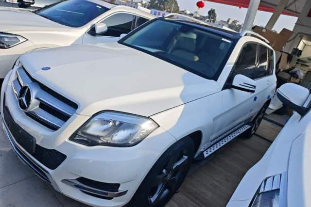 Used Mercedes-Benz GLK-Class 2013 GLK 300 4MATIC Dynamic Sunroof Model