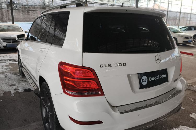 Used Mercedes-Benz GLK-Class 2013 GLK 300 4MATIC Dynamic Sunroof Model Rear Left 45 Deg