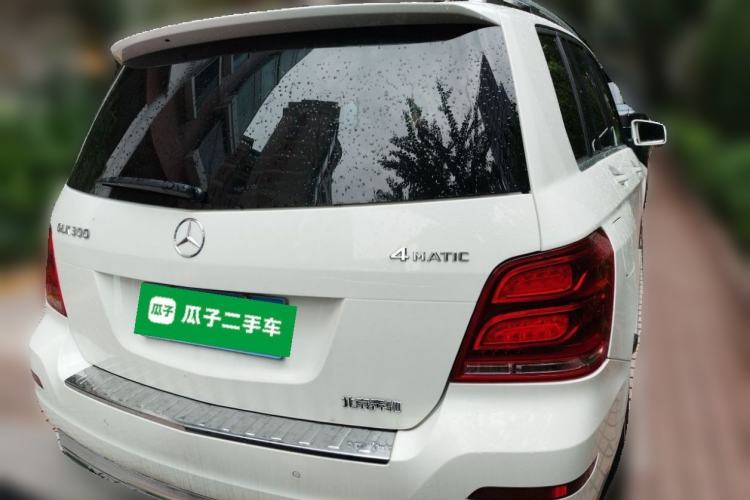 Used Mercedes-Benz GLK-Class 2013 GLK 300 4MATIC Luxury Model Rear