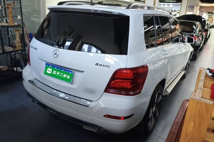 Used Mercedes-Benz GLK-Class 2013 Facelift GLK 300 4MATIC Fashion Edition Rear Right 45 Deg