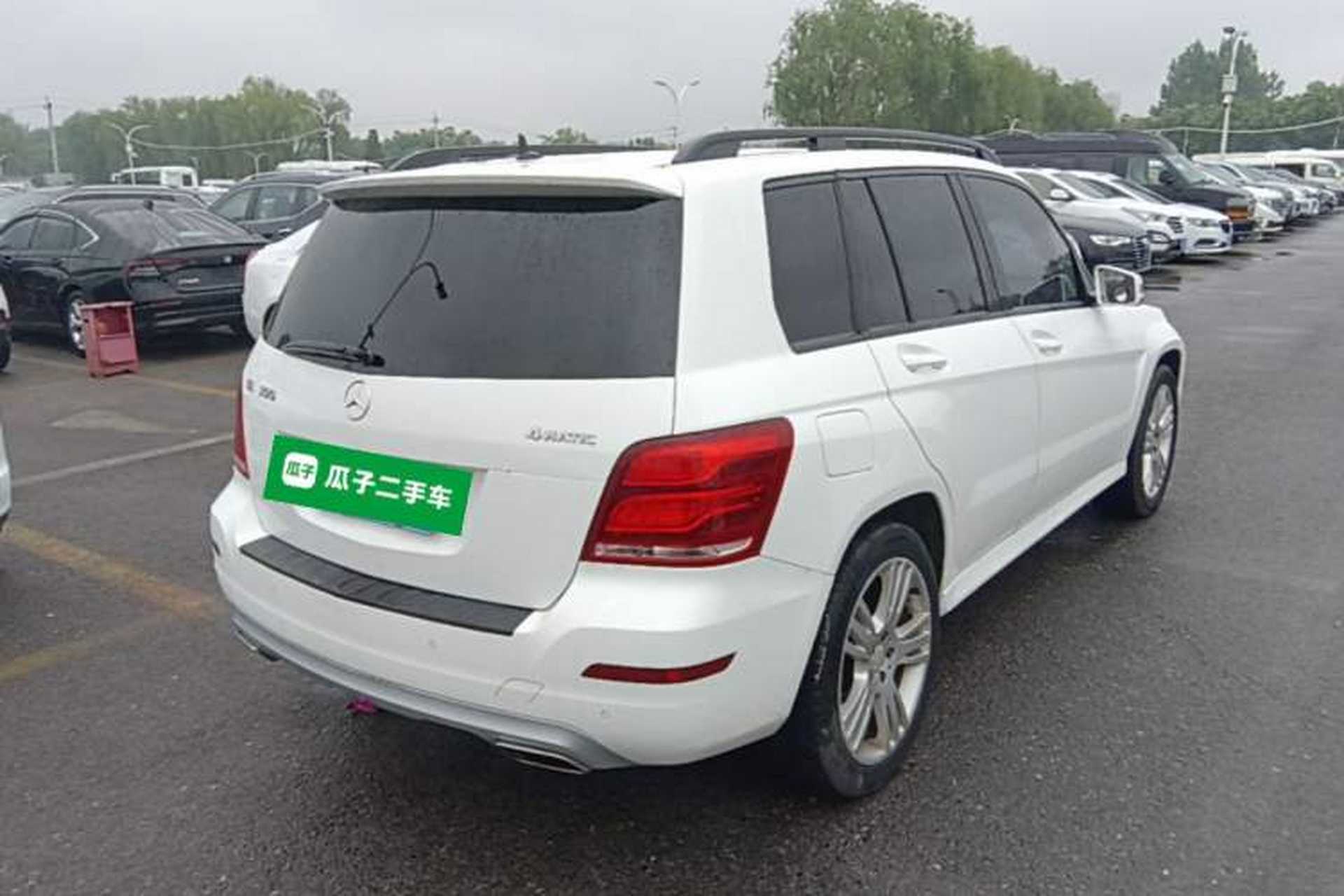 Used Mercedes-Benz GLK-Class 2013 GLK 300 4MATIC Dynamic Edition Rear Right 45 Deg