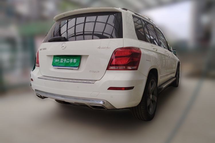 Used Mercedes-Benz GLK-Class 2013 GLK 300 4MATIC Dynamic Sunroof Model Rear Right 45 Deg