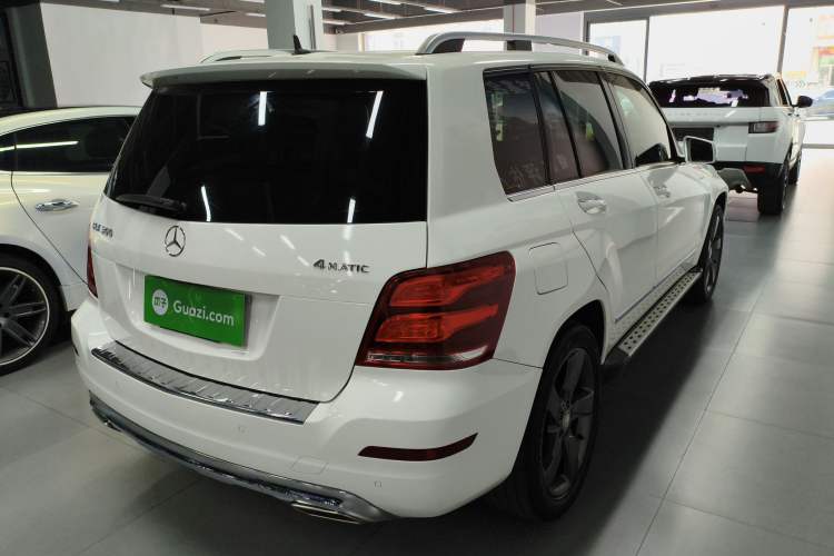 Used Mercedes-Benz GLK-Class 2013 Facelift GLK 300 4MATIC Fashion Edition Rear Right 45 Deg