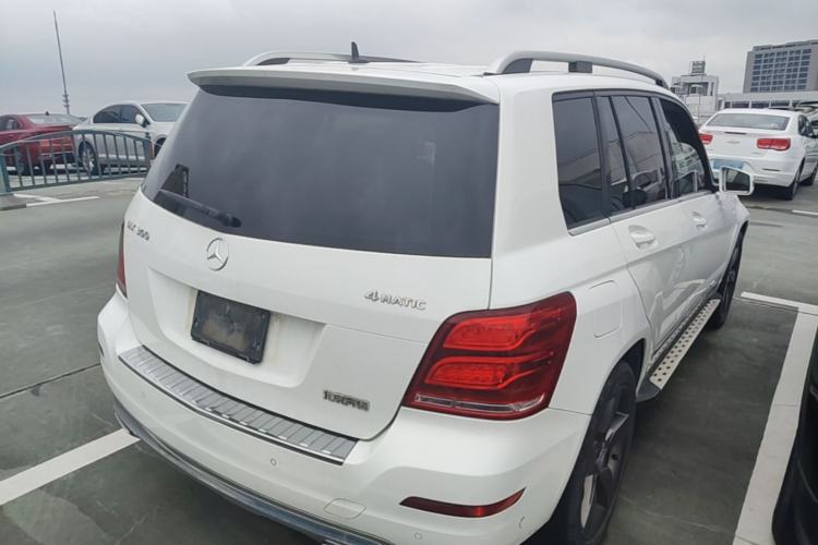 Used Mercedes-Benz GLK-Class 2013 GLK 300 4MATIC Dynamic Sunroof Model Rear Right 45 Deg