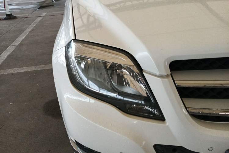 Used Mercedes-Benz GLK-Class 2013 GLK 300 4MATIC Dynamic Sunroof Model Right Front Headlight