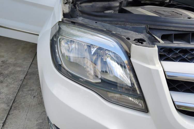 Used Mercedes-Benz GLK-Class 2013 GLK 300 4MATIC Dynamic Sunroof Model Right Front Headlight