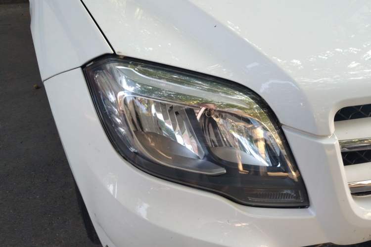 Used Mercedes-Benz GLK-Class 2013 GLK 300 4MATIC Dynamic Sunroof Model Right Front Headlight