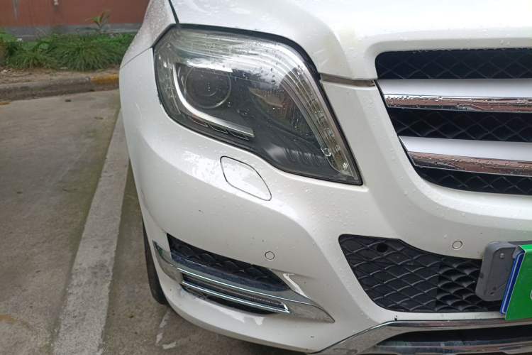 Used Mercedes-Benz GLK-Class 2013 GLK 300 4MATIC Fashion Model Right Front Headlight