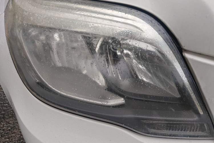 Used Mercedes-Benz GLK-Class 2013 GLK 300 4MATIC Dynamic Sunroof Model Right Front Headlight