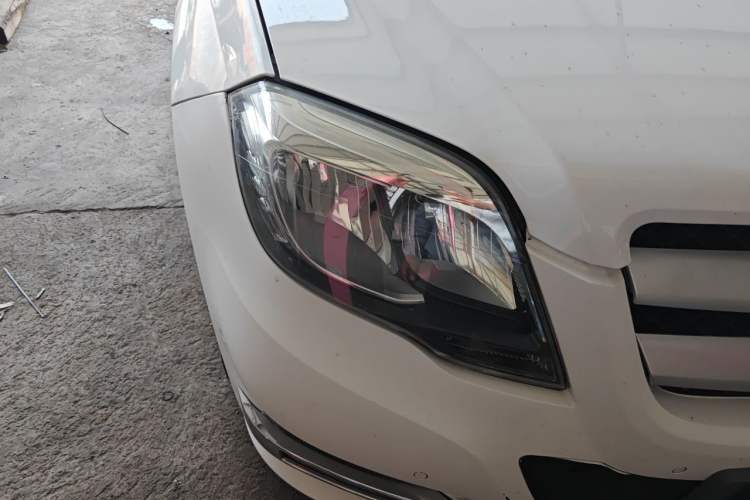 Used Mercedes-Benz GLK-Class 2013 GLK 300 4MATIC Dynamic Edition Right Front Headlight
