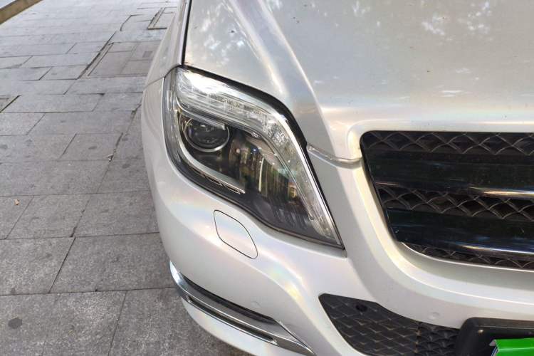 Used Mercedes-Benz GLK-Class 2013 Facelift GLK 300 4MATIC Fashion Edition Right Front Headlight