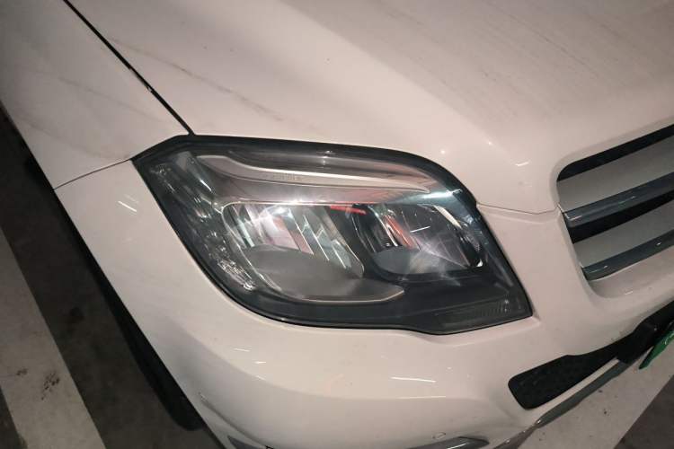 Used Mercedes-Benz GLK-Class 2013 GLK 300 4MATIC Dynamic Sunroof Model Right Front Headlight