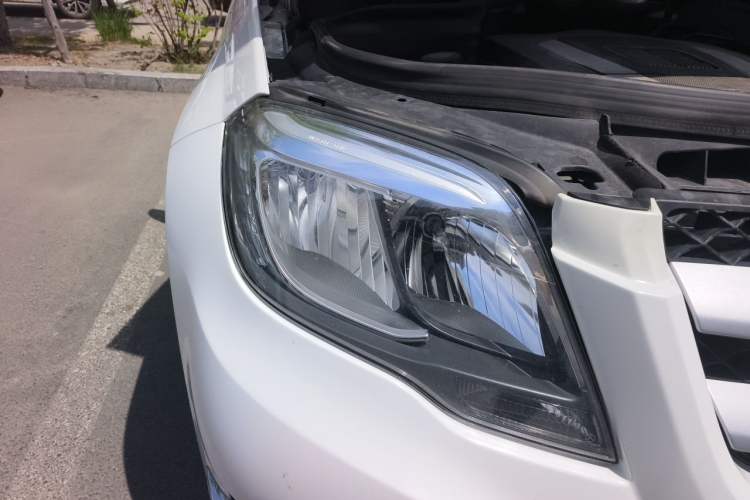 Used Mercedes-Benz GLK-Class 2013 GLK 300 4MATIC Dynamic Edition Right Front Headlight