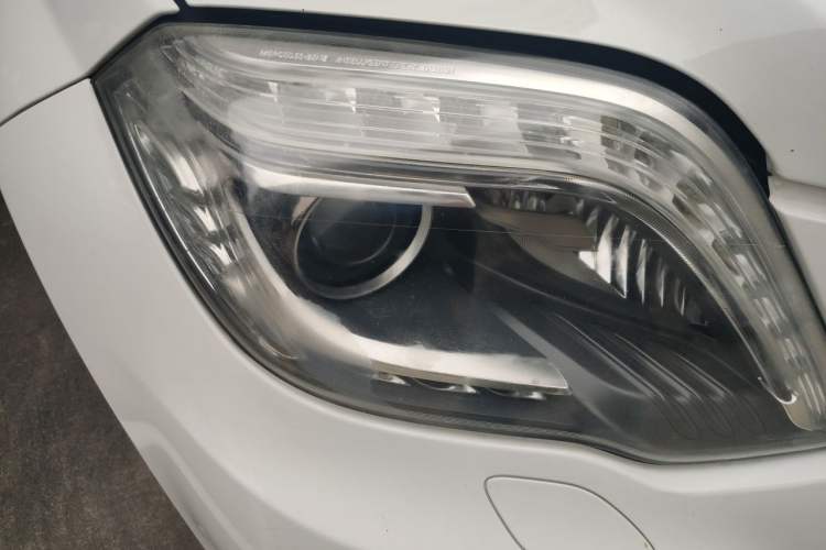 Used Mercedes-Benz GLK-Class 2013 Facelift GLK 300 4MATIC Fashion Edition Right Front Headlight
