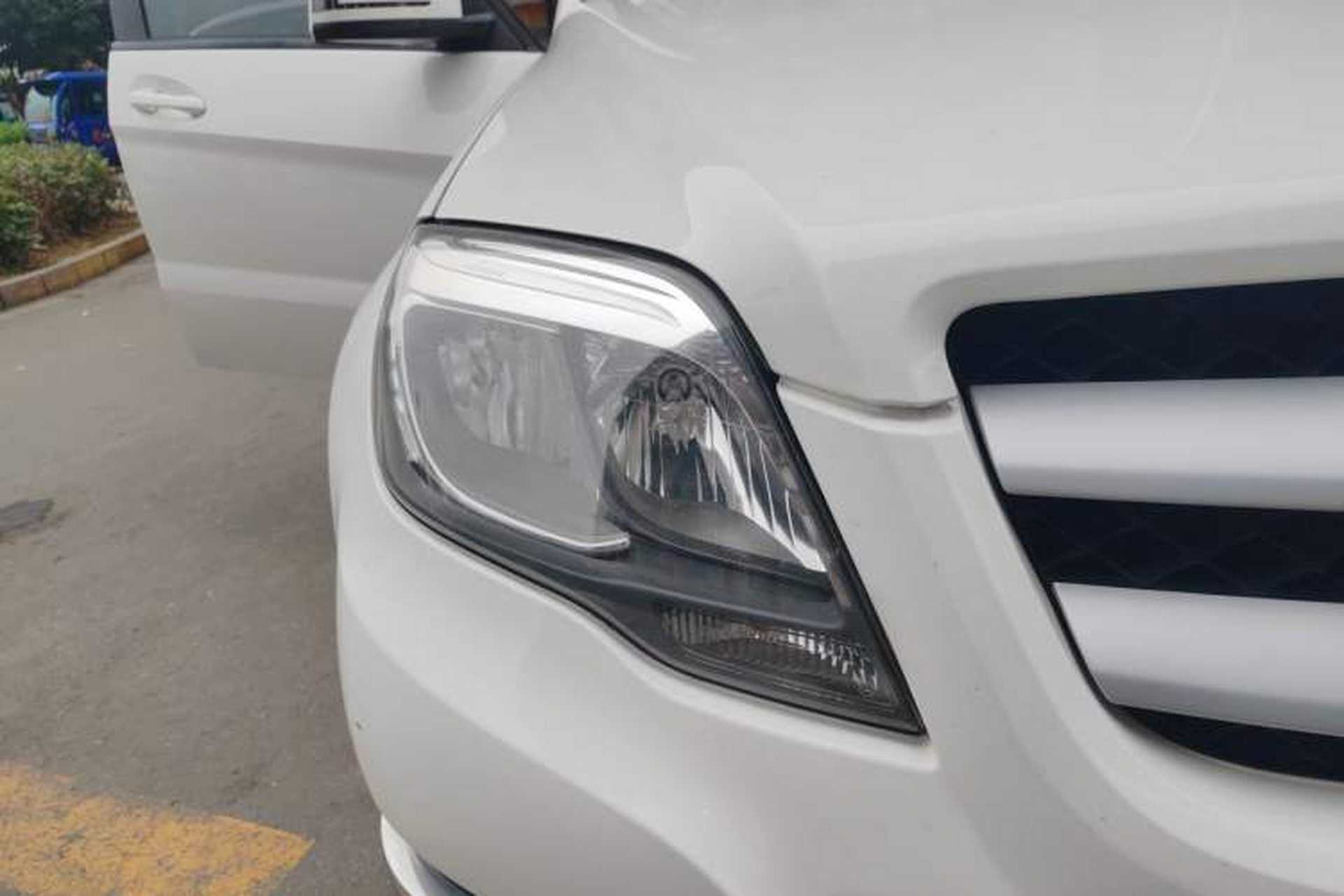 Used Mercedes-Benz GLK-Class 2013 GLK 300 4MATIC Dynamic Edition Right Front Headlight