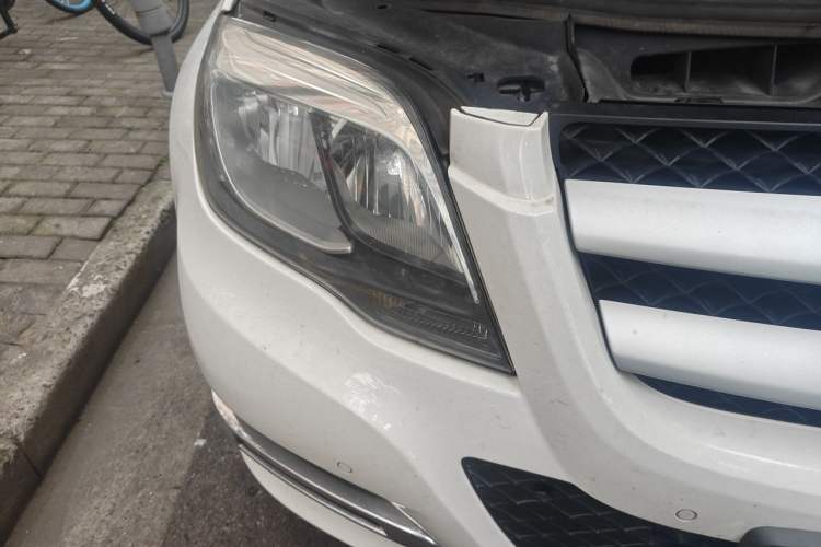 Used Mercedes-Benz GLK-Class 2013 GLK 300 4MATIC Dynamic Edition Right Front Headlight