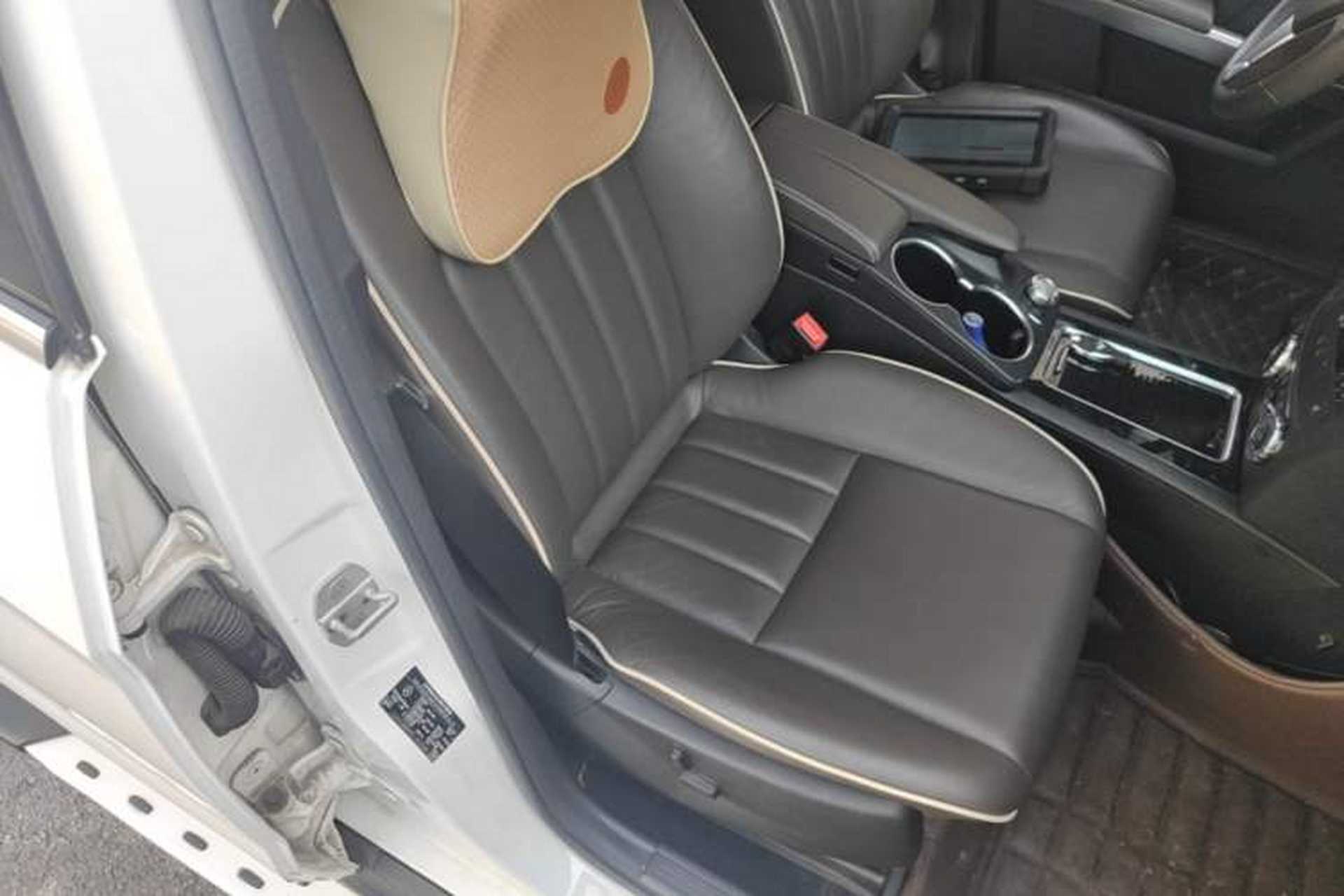 Used Mercedes-Benz GLK-Class 2013 Facelift GLK 300 4MATIC Luxury Edition Right Front Seat