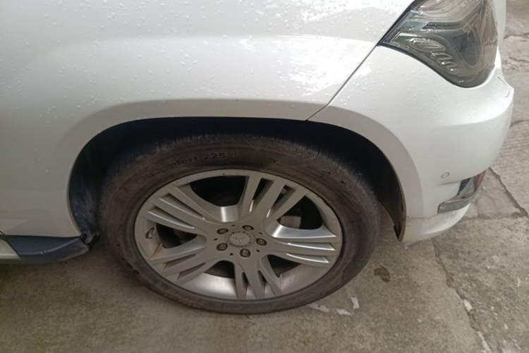 Used Mercedes-Benz GLK-Class 2013 GLK 300 4MATIC Fashion Model Right Front Wheel Hub
