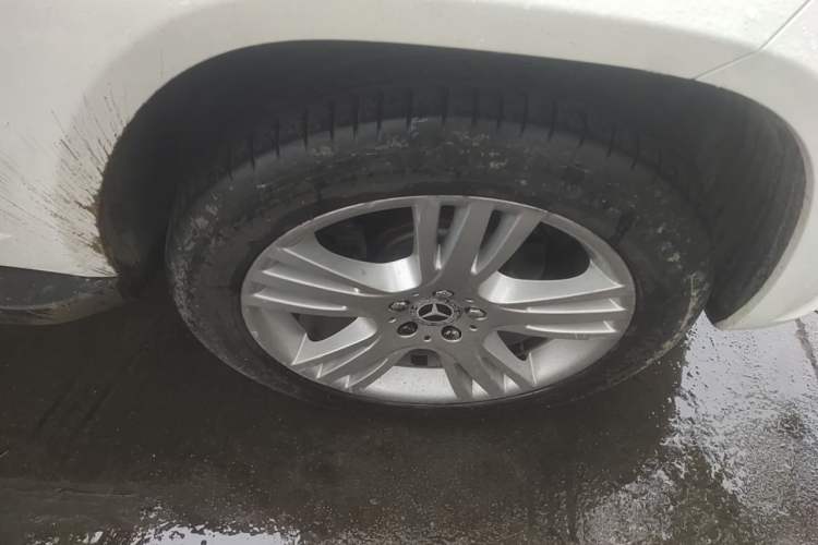 Used Mercedes-Benz GLK-Class 2013 Facelift GLK 300 4MATIC Fashion Edition Right Front Wheel Hub