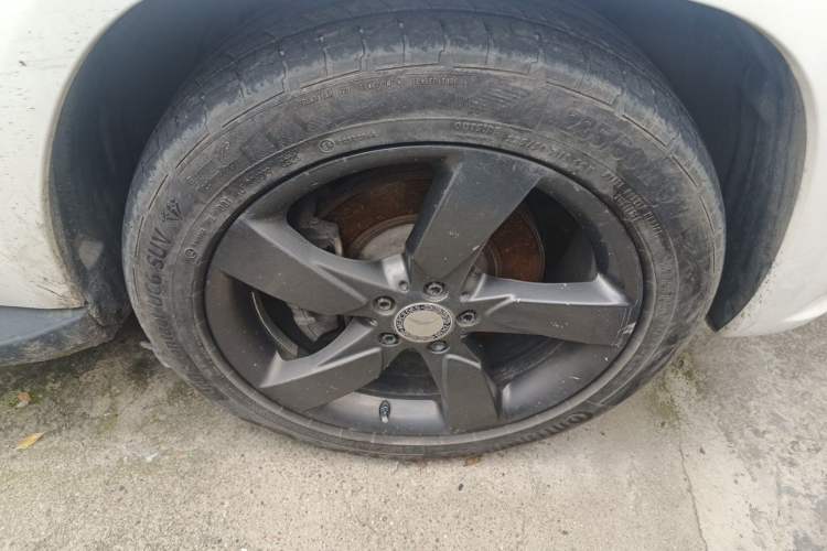 Used Mercedes-Benz GLK-Class 2013 GLK 300 4MATIC Dynamic Sunroof Model Right Front Wheel Hub
