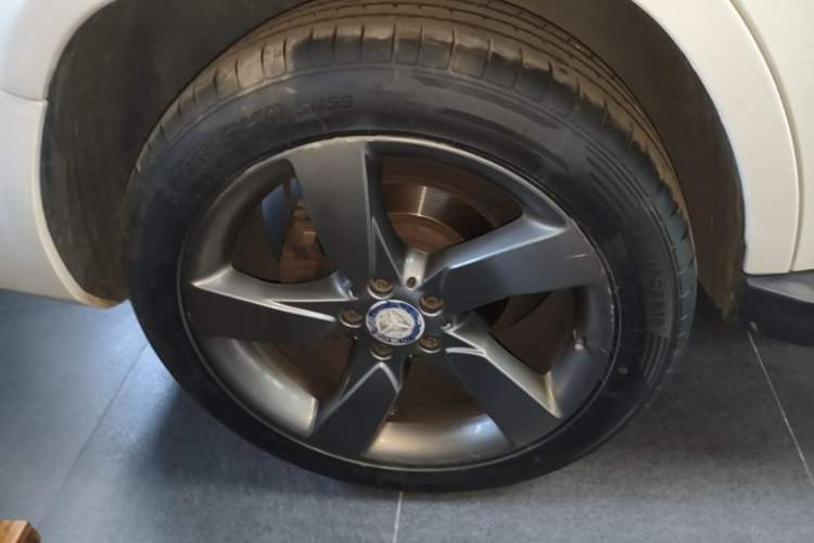 Used Mercedes-Benz GLK-Class 2013 Facelift GLK 300 4MATIC Fashion Edition Right Rear Wheel Hub