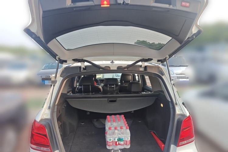 Used Mercedes-Benz GLK-Class 2013 GLK 300 4MATIC Fashion Model Trunk