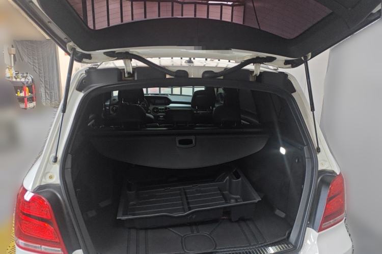 Used Mercedes-Benz GLK-Class 2013 Facelift GLK 300 4MATIC Fashion Edition Trunk