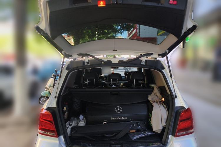 Used Mercedes-Benz GLK-Class 2013 Facelift GLK 300 4MATIC Fashion Edition Trunk