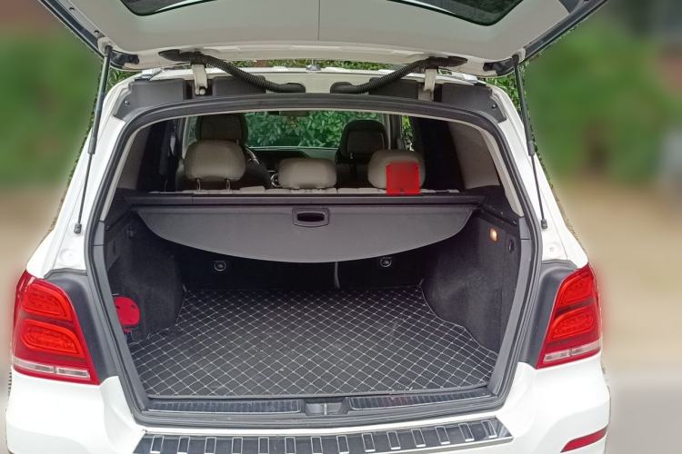 Used Mercedes-Benz GLK-Class 2013 Facelift GLK 300 4MATIC Fashion Edition Trunk