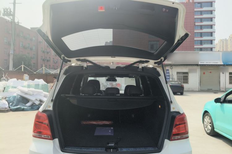 Used Mercedes-Benz GLK-Class 2013 Facelift GLK 300 4MATIC Luxury Edition Trunk