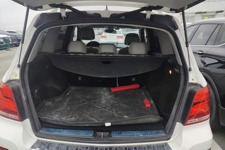 Used Mercedes-Benz GLK-Class 2013 GLK 300 4MATIC Dynamic Sunroof Model Trunk