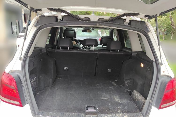 Used Mercedes-Benz GLK-Class 2013 Facelift GLK 300 4MATIC Fashion Edition Trunk