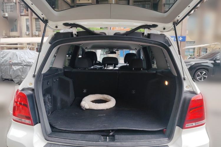 Used Mercedes-Benz GLK-Class 2013 GLK 300 4MATIC Dynamic Edition Trunk