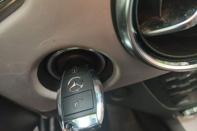 Used Mercedes-Benz GLK-Class 2013 GLK 300 4MATIC Dynamic Edition Vehicle Key